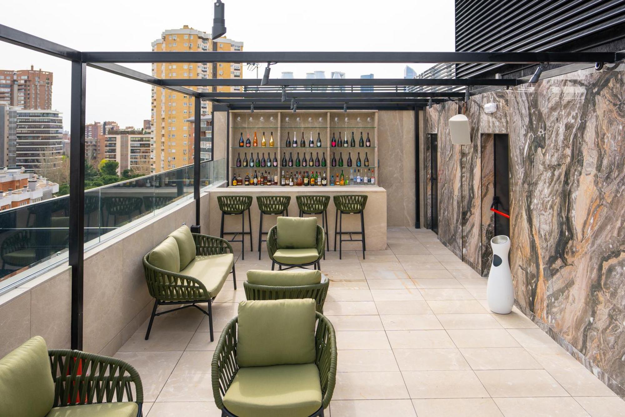 Hotel Pinar Plaza Madrid Luaran gambar