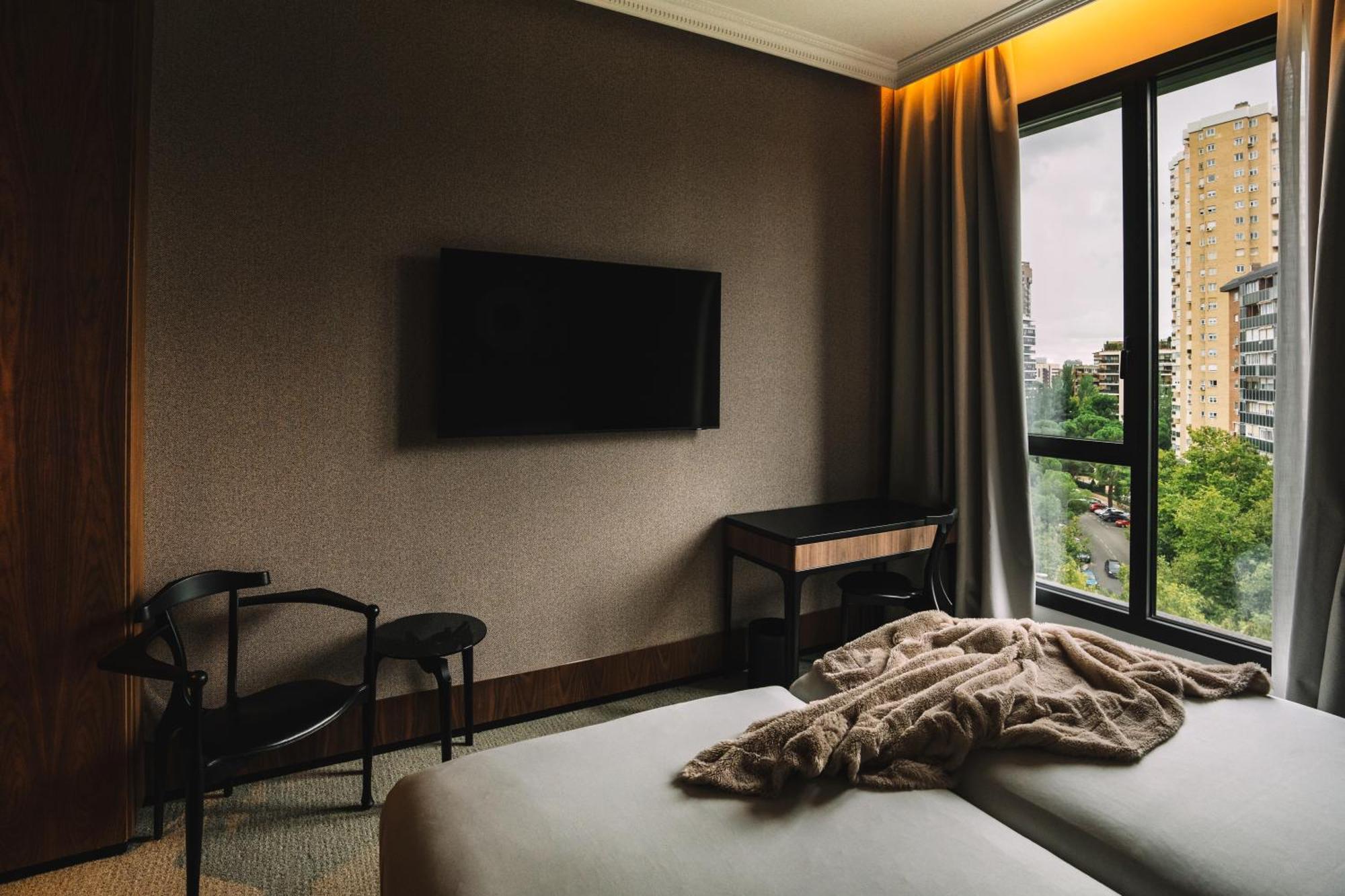 Hotel Pinar Plaza Madrid Luaran gambar